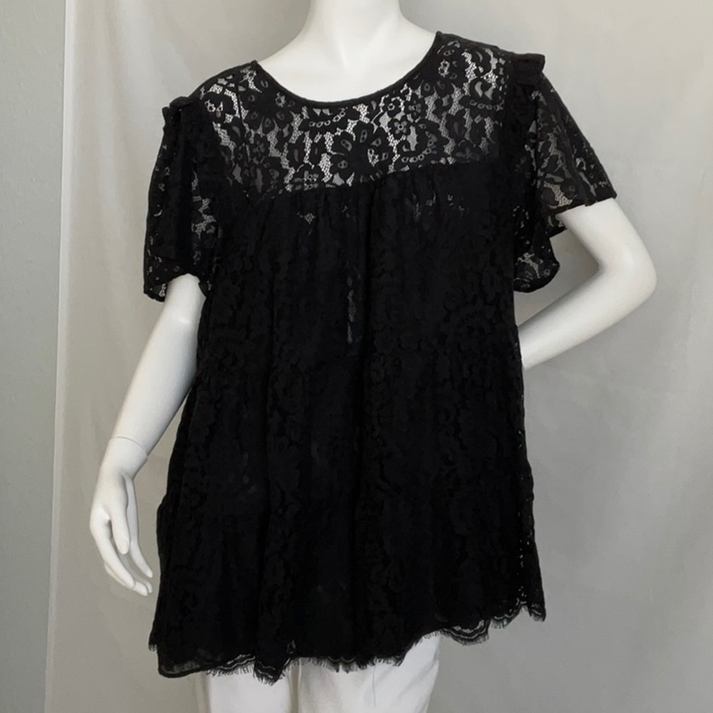 Torrid Chic Black Lace Top